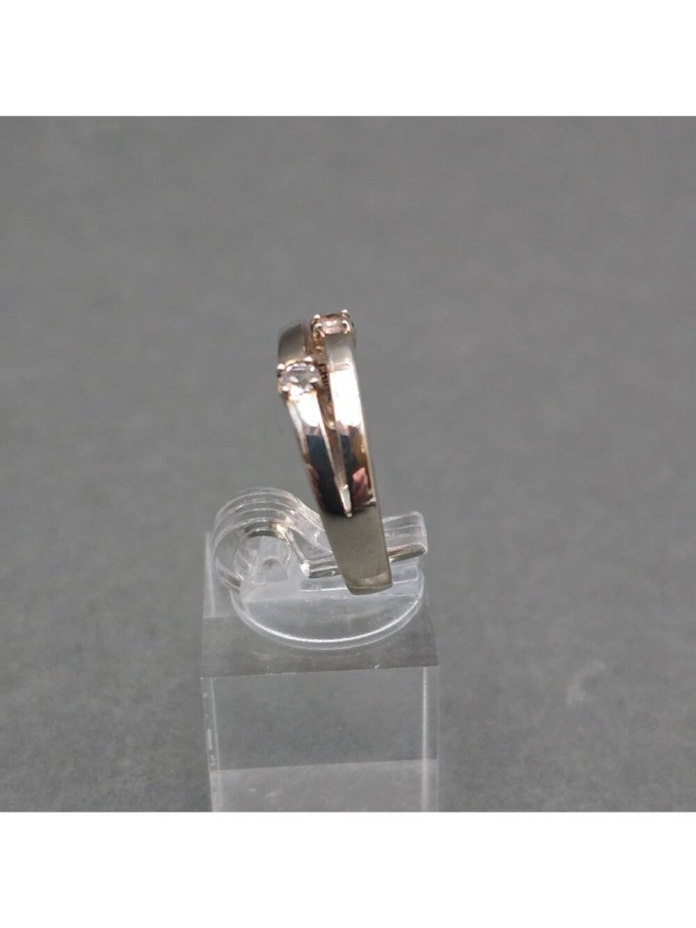 Vintage Sterling Silver Cubic Zirconia Ring Interlocking Band Size 8 Stacking - Picture 2 of 10